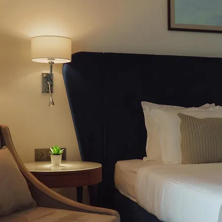 Astor Garden 5*
