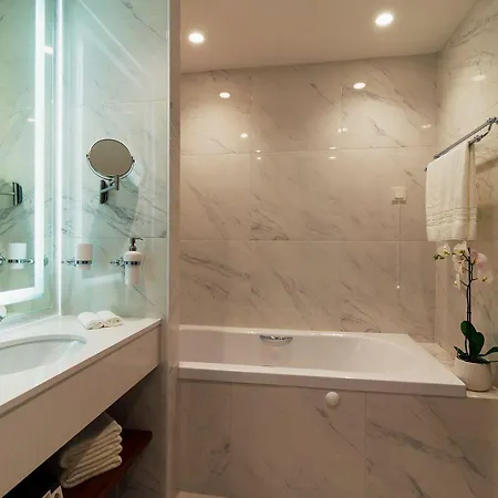 Astor Garden فندق سينتس قسطنطين وهيلينا