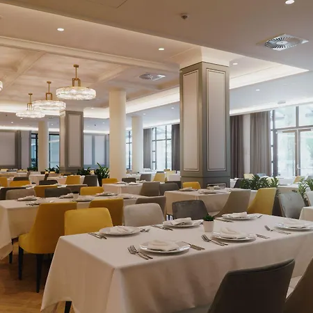 Szálloda Astor Garden 5*