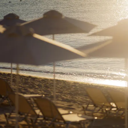 Astor Garden Szálloda 5*