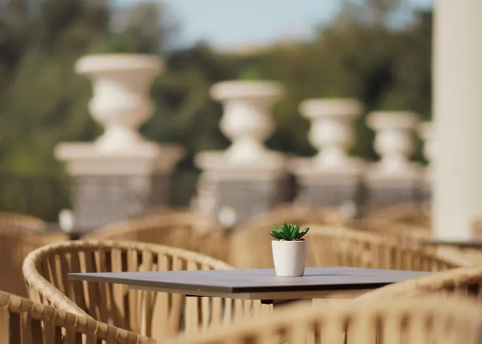 Hotel Astor Garden 5*